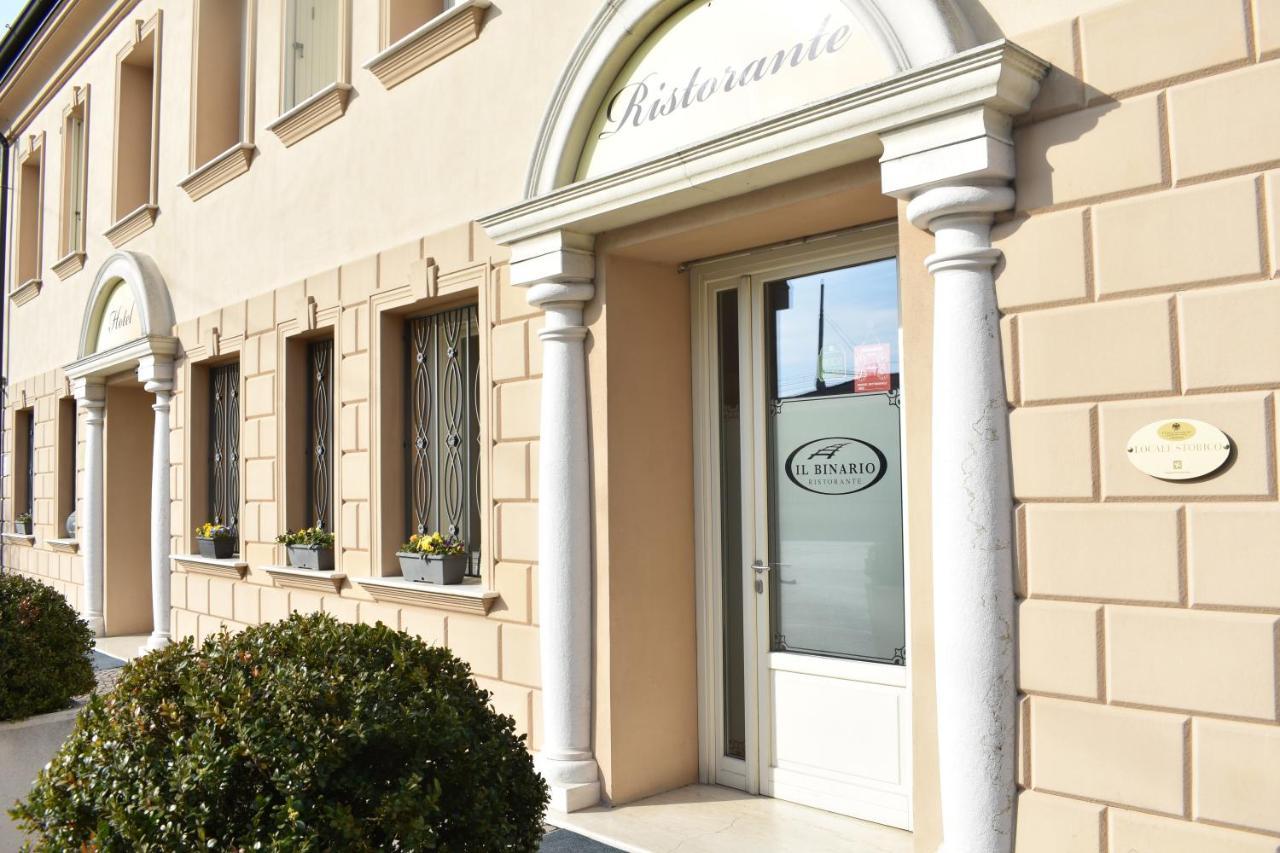 Hotel Soresina Buitenkant foto